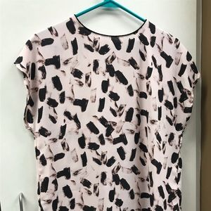 Banana republic size S soft blouse